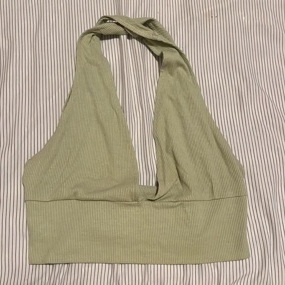 Green tank - Picture 2 of 3